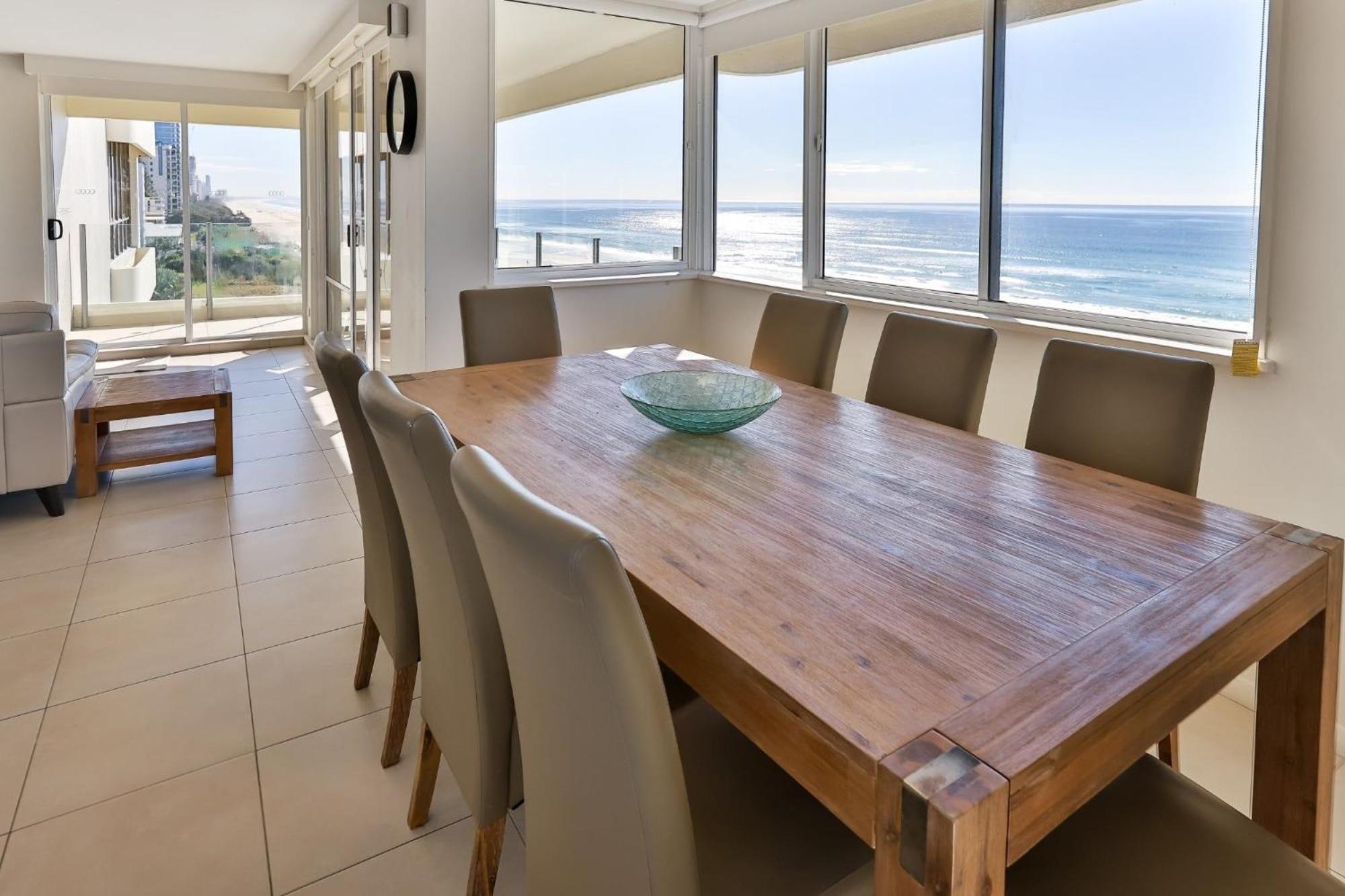 Dorchester On The Beach Gold Coast Exterior photo
