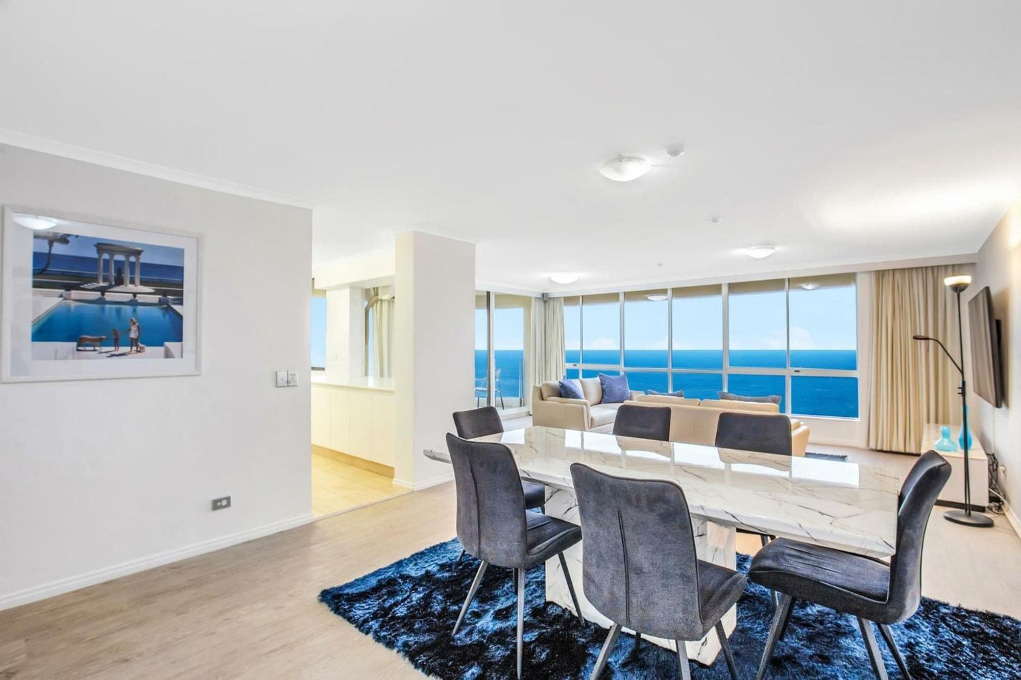 Dorchester On The Beach Gold Coast Exterior photo